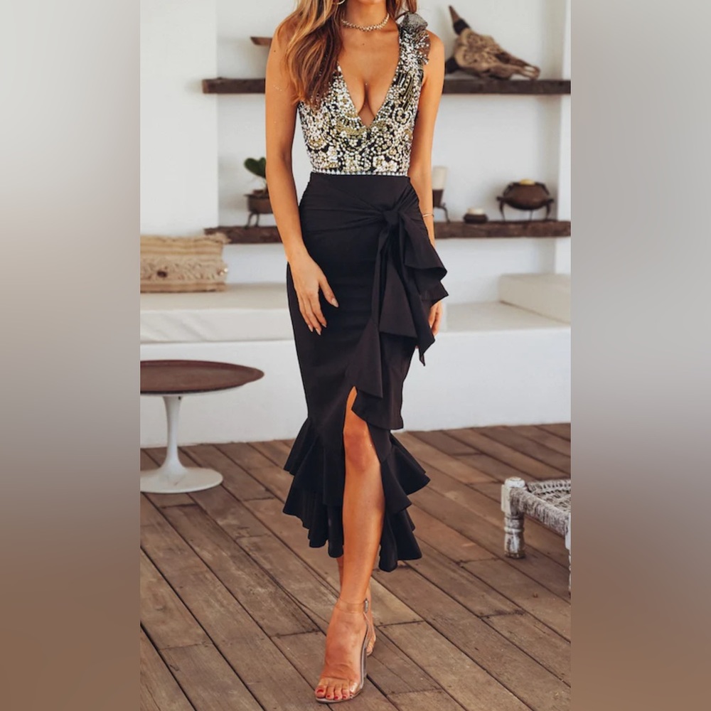 NEW Hello Molly Sequin Body Suit and Black Skirt